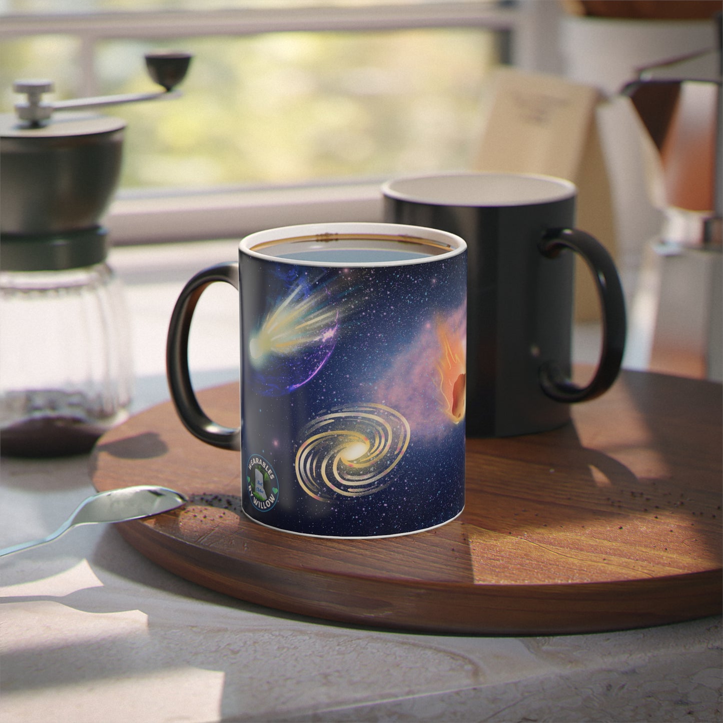 Magic Mug (Revealing Space)